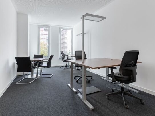 Voll ausgestatteter privater Büroraum für Sie und Ihr Team in Regus BERLIN, Charlottenburg