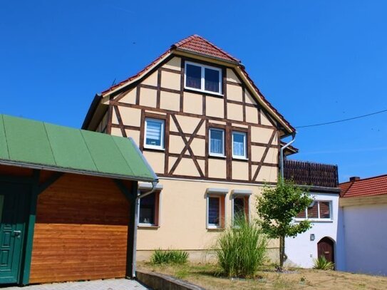 Einziehen und fertig! Einfamilienhaus inkl. tollem Garten - Anwesen in Wiedermuth