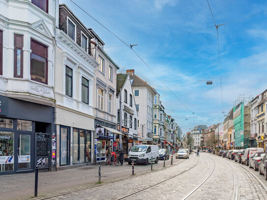 Möbliertes WG Zimmer im Herzen vom Steintor