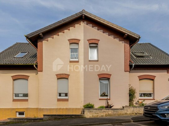 2 Gebäude auf einem Grundstück - Großzügige Immobilie mit EBK und Tageslichtbädern