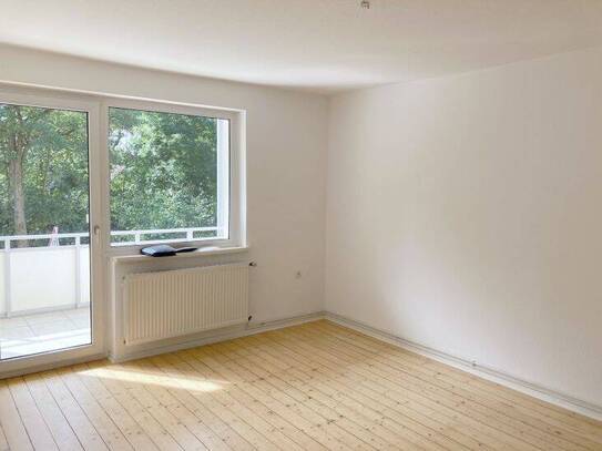 + 2 Zimmer mit Balkon +