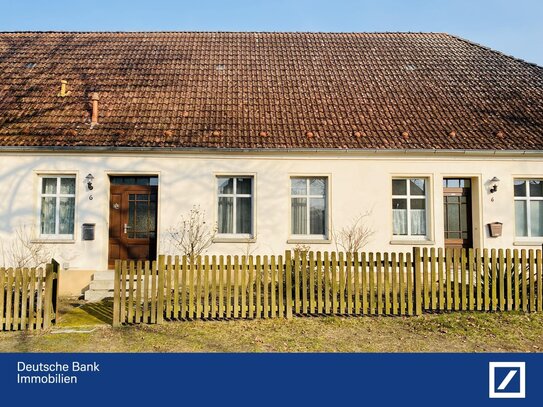 Zweifamilienhaus mit Garten im Hofambiente, Nebengelass und Gewerbefläche in Lindow (Mark)