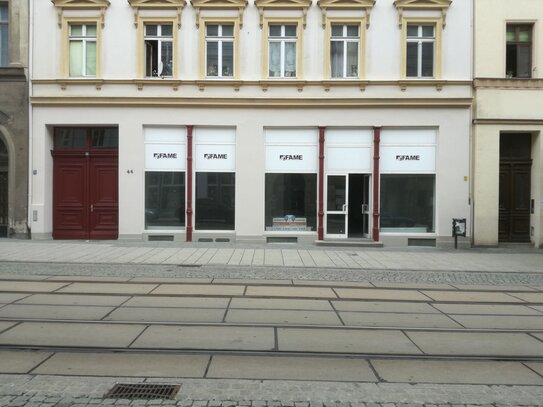 Gewerbe auf der Haupteinkaufsstraße in Görlitz