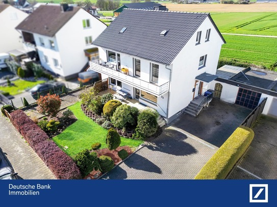 Im Jahre 2021 saniertes Traumhaus mit wunderbarem Garten und schöner Aussicht mit Ausbaureserve!