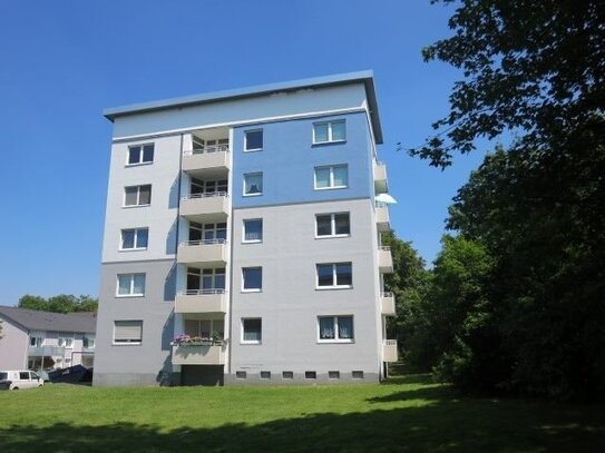 Bei VIVAWEST die Sonnenstrahlen auf dem eigenen Balkon genießen.