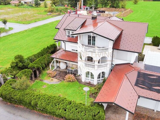 Wohnen wie im Schloss - inkl. 15m Pool und Sauna - neue Heizung!