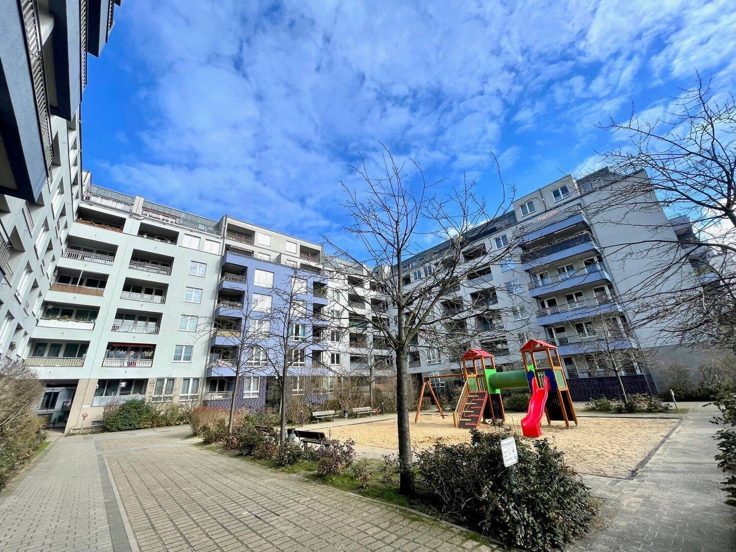 Dein neues Zuhause: Lichtdurchflutet & gemütlich! - Photo 1