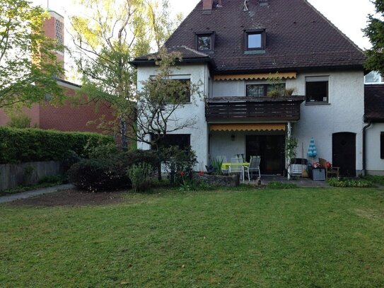 Dreifamilienhaus in begehrter Lage in Berg am Laim