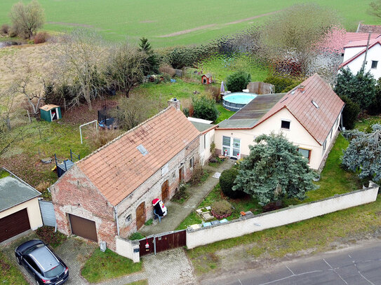 Haus auf dem Lande... mit viel Platz - sucht neue Familie