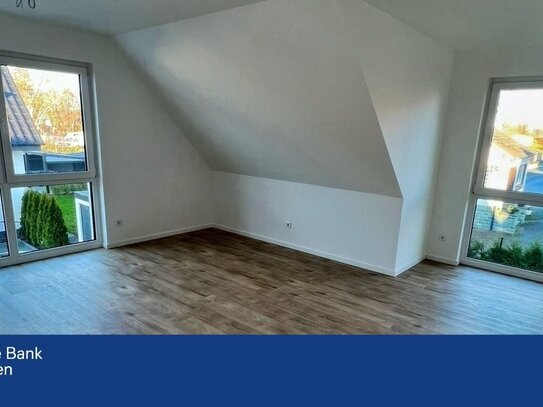 Exklusive Maisonettewohnung mit Dachterrasse, Erdwärmepumpe und einer Garage! Schlüsselfertig!