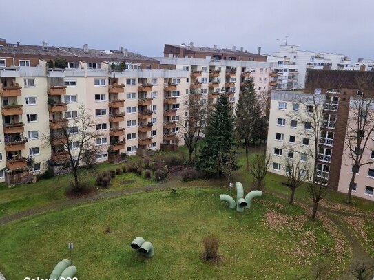 Eigentumswohnungen im Univiertel nach Wahl