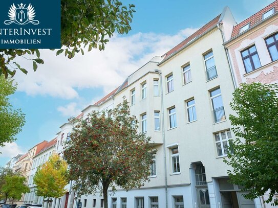 *Charmante Dachgeschosswohnung mit Balkon im Herzen von Magdeburg*