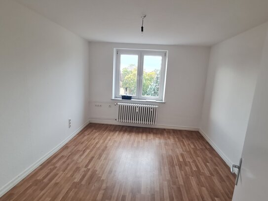 Attraktive Wohnung (3ZiDKB) in Uni-Nähe, Karl-Lehr-Str. 163, Duisburg