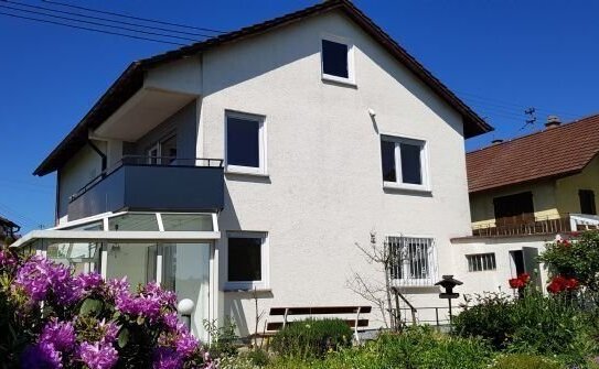 Großes, teilweise neu renoviertes Einfamilienhaus mit Doppelgarage in Bad Rappenau Bonfeld