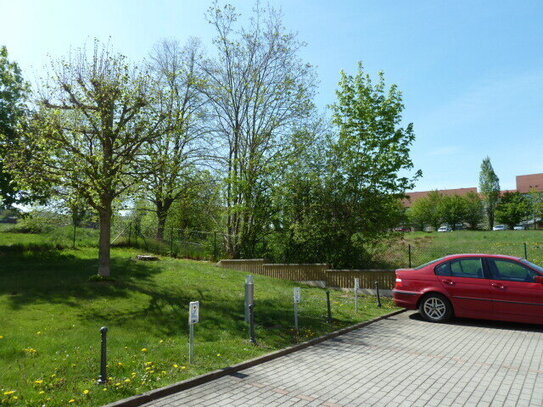 Vermietetes Mehrfamilienhaus mit Garten und Stellplätzen