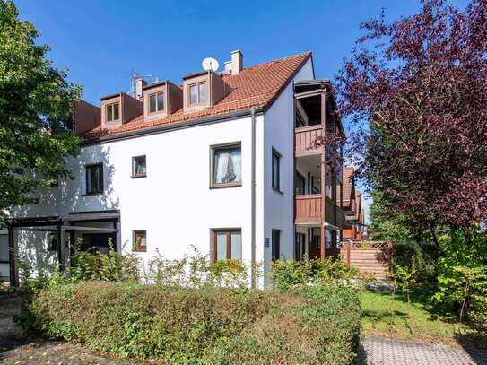 Charmante 2-Zimmer-Dachgeschosswohnung mit Balkon in ruhiger Lage am Ostpark