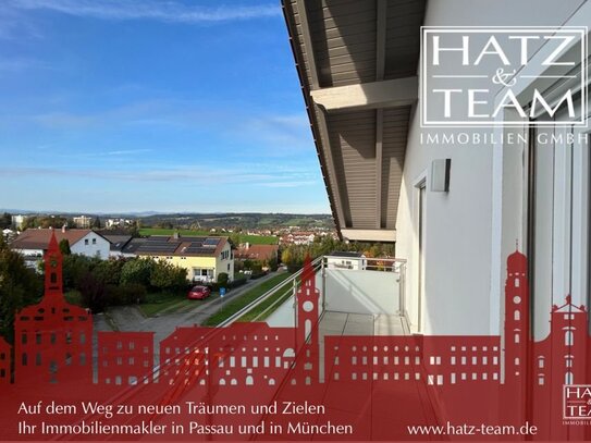 Helle 2-Zimmer-Dachgeschosswohnung mit Balkon!