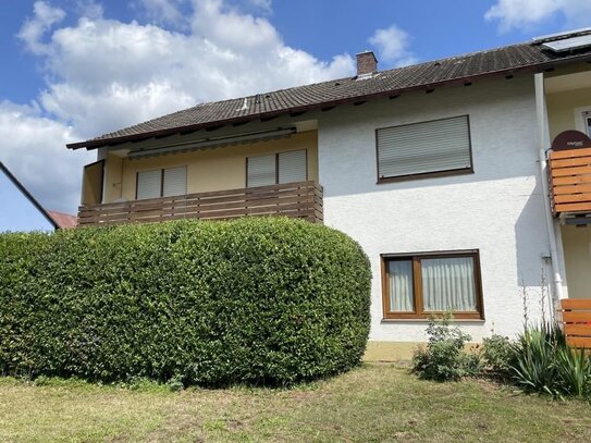 2-Familienhaus mit Garage ***RESERVIERT***