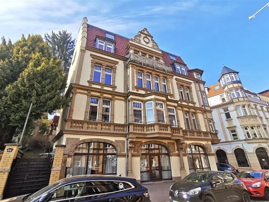 frisch sanierte 4-Raum-Wohnung mit Balkon und 2 Bädern im Eisenacher Südviertel