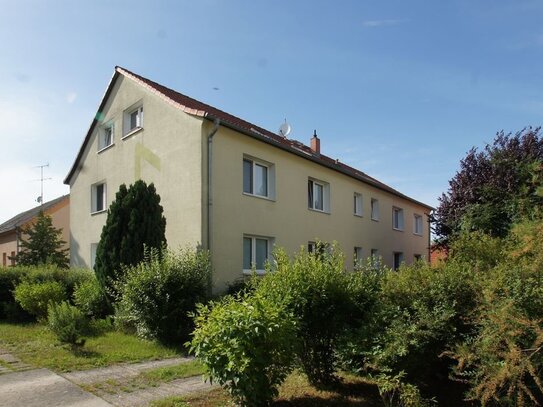 Saniertes und Modernisiertes Mehrfamilienhaus mit acht Wohnungen bei Wriezen