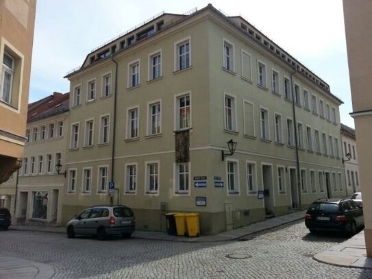 Schöne helle 3-Zimmer-Wohnung mit Balkon