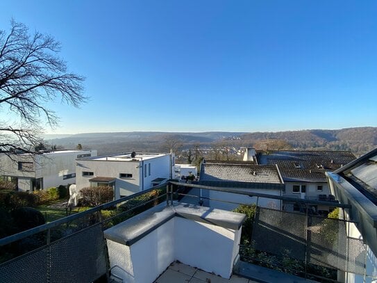 Güdinger Berg mit Fernblick - 2Zimmer mit offener EinbauKüche, Wannenbad, Balkon