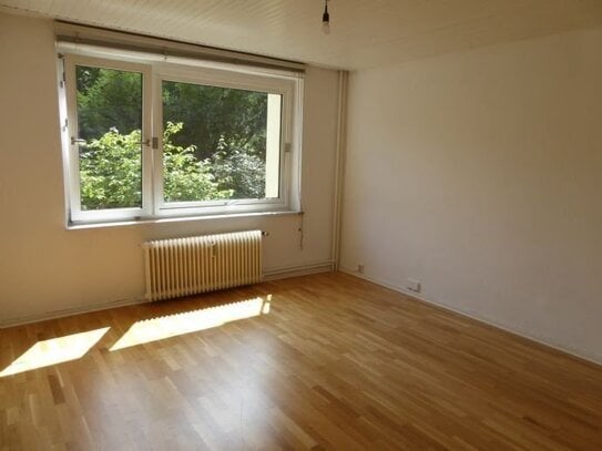 *** FINKENWERDER - NÄHE AIRBUS ! * TOP 3 ZIMMER WOHNUNG * BALKON * KAMIN * FUßBODENHEIZUNG * EBK * VOLLBAD * GÄSTE WC *…