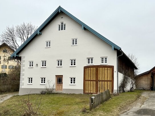 Denkmalgeschütztes Bauernhaus in Issing