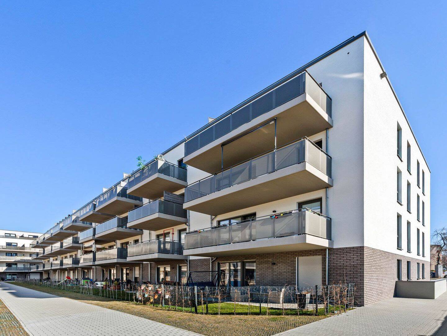 Komfortable 3-Zimmer-Wohnung mit Balkon und EBK sucht neue Mieter - Photo 1