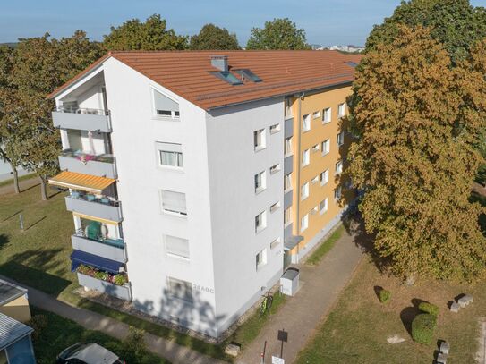 Lichtdurchflutete 2-Zimmer Wohnung in Stuttgart-Fasanenhof