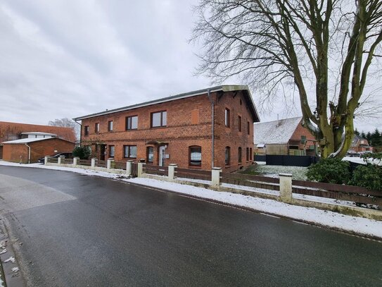 Renovierte 2 Zimmer Wohnung im schönen Schmilau