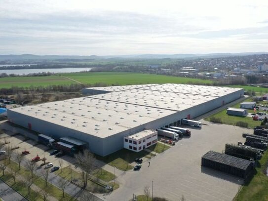 ??Provisionsfrei?? ca. 35000 m² moderne & attraktive Logistikhalle zu vermieten / Rampen vorhanden