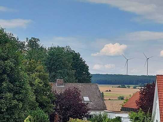 Schöne 3-Z Wohnung mit Sonnenbalkon in Wachenroth-Weingartsgreuth