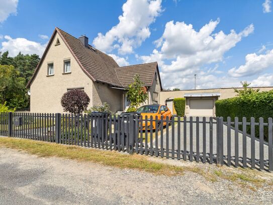 Charmantes Haus mit 5 Zimmern und Vollkeller im ruhigen Grünheide, unweit der Badestelle am Werlsee