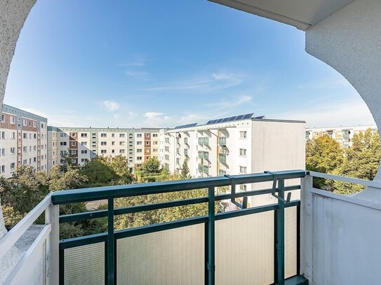 Gemütliche 2-Zimmer-Wohnung mit Balkon nahe U-Bahnhof Hönow