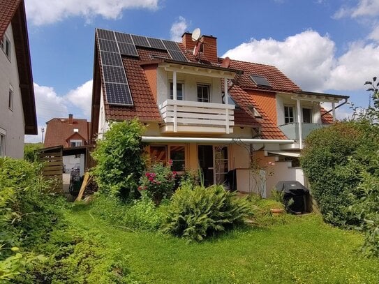 Doppelhaushälfte mit Garten nahe Heidelberg sonnig und familienfreundlich (Maklerfrei)