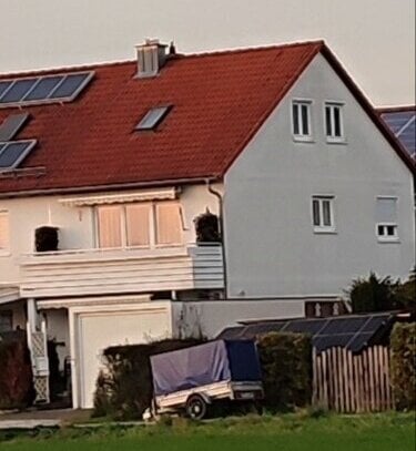 DHH in Salach, zentrumsnah mit Garten sucht freundlichen Mieter(in) / Nichtraucher