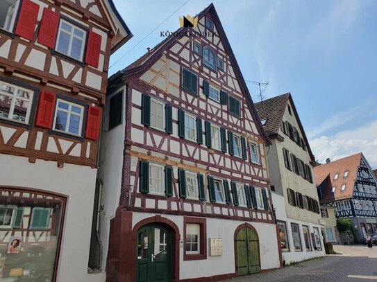 Charmante 3-Zimmer-Wohnung in historischem Fachwerkhaus