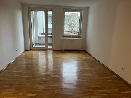 Top geschnittene 2 Zimmer Wohnung mit Balkon