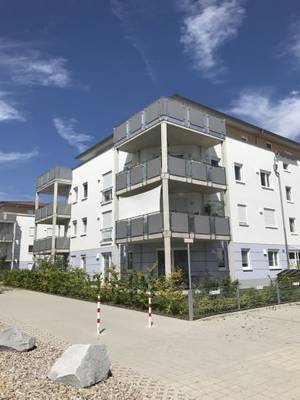 Traumhafte Penthouse-Wohnung in ruhiger Lage in Friedrichshofen