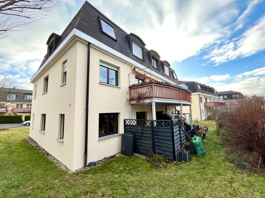 Attraktive 3-Zimmer-Terrassenwohnung mit Tiefgaragenstellplatz in Höhenlage von Radebeul Lindenau