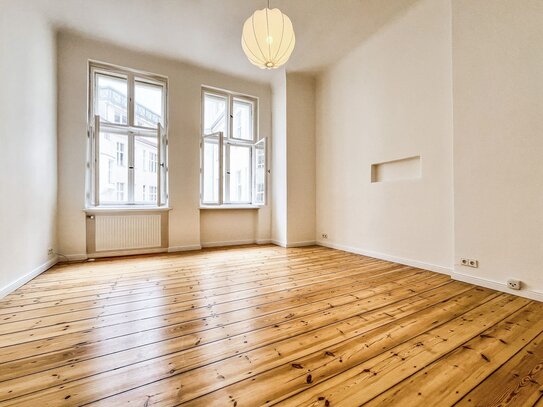 OWNR: Einziehen und Wohlfühlen - Renoviert und mit Küche! Ein Traum für Altbau-Liebhaber