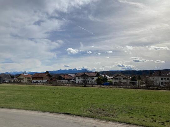 3 Zimmer-Altbau-Wohnung in Bruckmühl inklusive Süd-Balkon mit herrlichem Bergblick