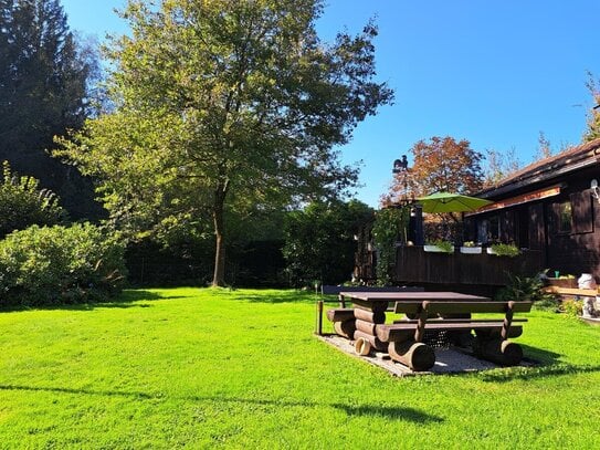 Wochenend-/Ferienhaus auf idyllischem Grundstück am Wald in Kirchseeon