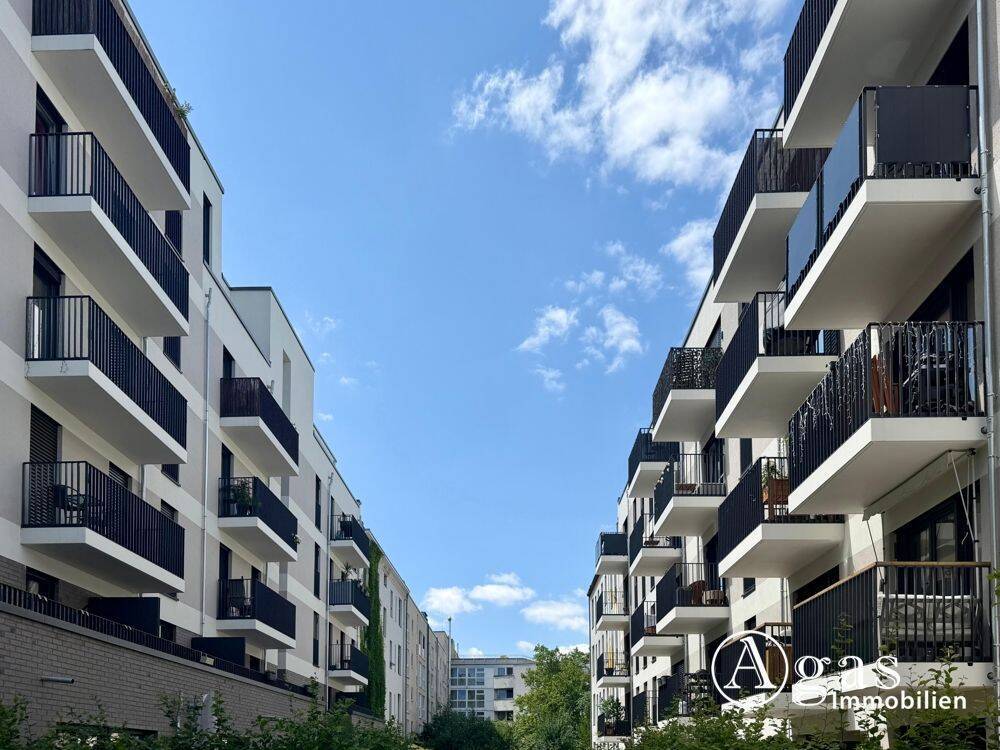Attraktive 2-Zi.-Neubauwohnung mit Balkon und Aufzug - Foto 1