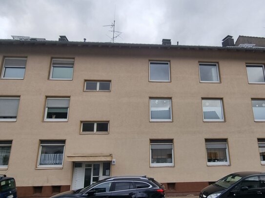 TOP GELEGENHEIT!!! RENOVIERTE + TOP AUFGETEILTE 3 ZIMMER WOHNUNG mit BALKON + EINBAUKÜCHE in MÜLHEIM-SPELDORF!!!