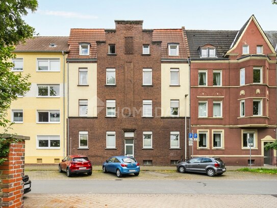 Ideale Kapitalanlage! MFh mit 5 WEs, Garten und Balkons in zentraler Lage