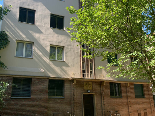 3 - Raum - Wohnung mit Balkon und Dachterrasse im Gartenhaus im Waldstraßenviertel zu verkaufen - Zum Sofortbezug