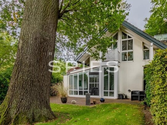 Einzigartige und helle 2-Zimmer Wohnung im "Schweizer Landhaus Stil" mit Haus-Charakter