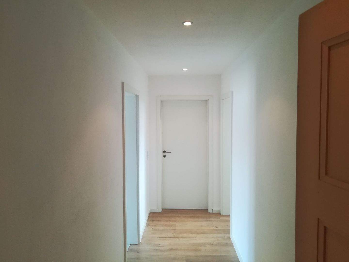 Schöne 2 Raum WG Wohnung mit EBK in ruhiger Lage von Pieschen